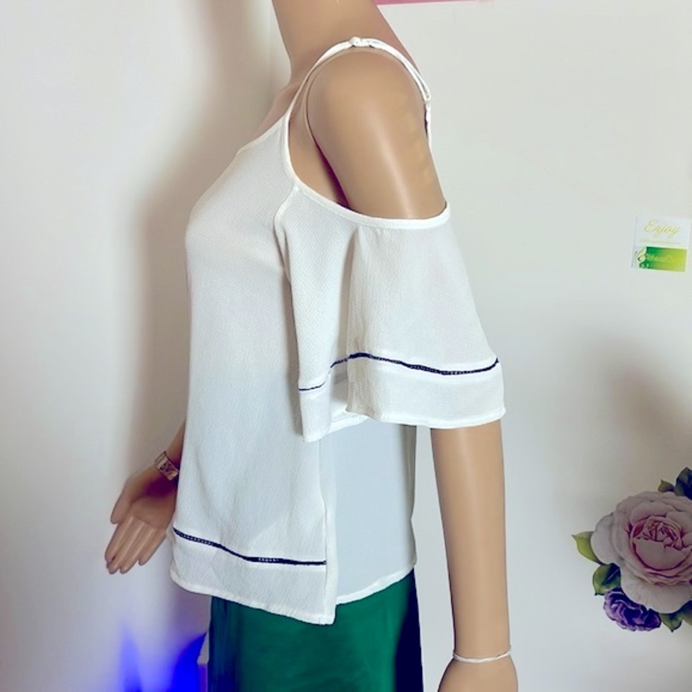 DeFacto blouse - Picture 3 of 9